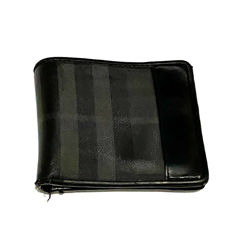 AUTHENTIC Burberry leather bifold wallet